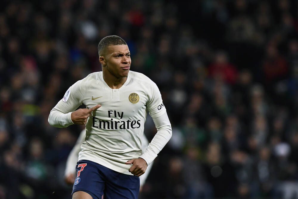 激增3倍! 中国资本碾压美英, 正式接管中东“钱袋子”?